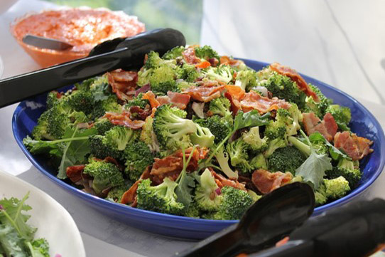 Gesunde Ernährung 8 Brokkoli Rohkostsalat